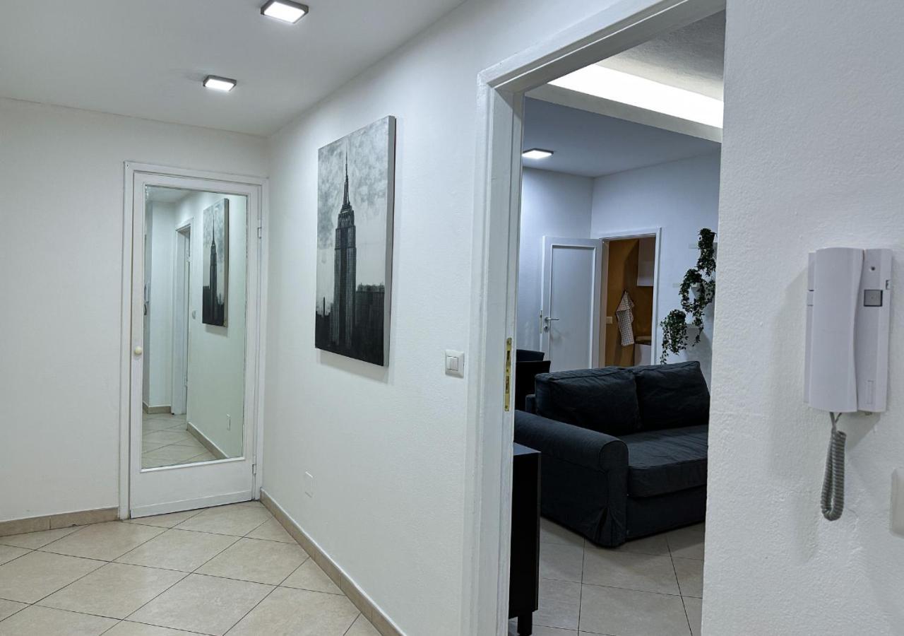 Modern Cenisio Apartment - Self Check-In & Parking Milano Dış mekan fotoğraf