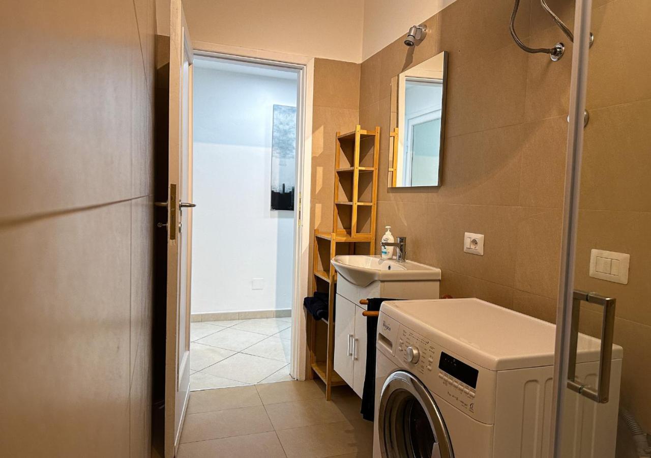 Modern Cenisio Apartment - Self Check-In & Parking Milano Dış mekan fotoğraf
